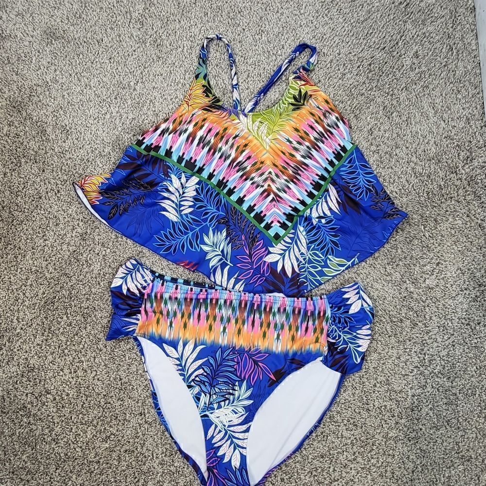 Plus Size Blue Floral Two Piece Swimsuit